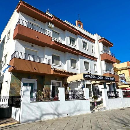 Apartahotel Dona Reyes Chipiona Ngoại thất bức ảnh