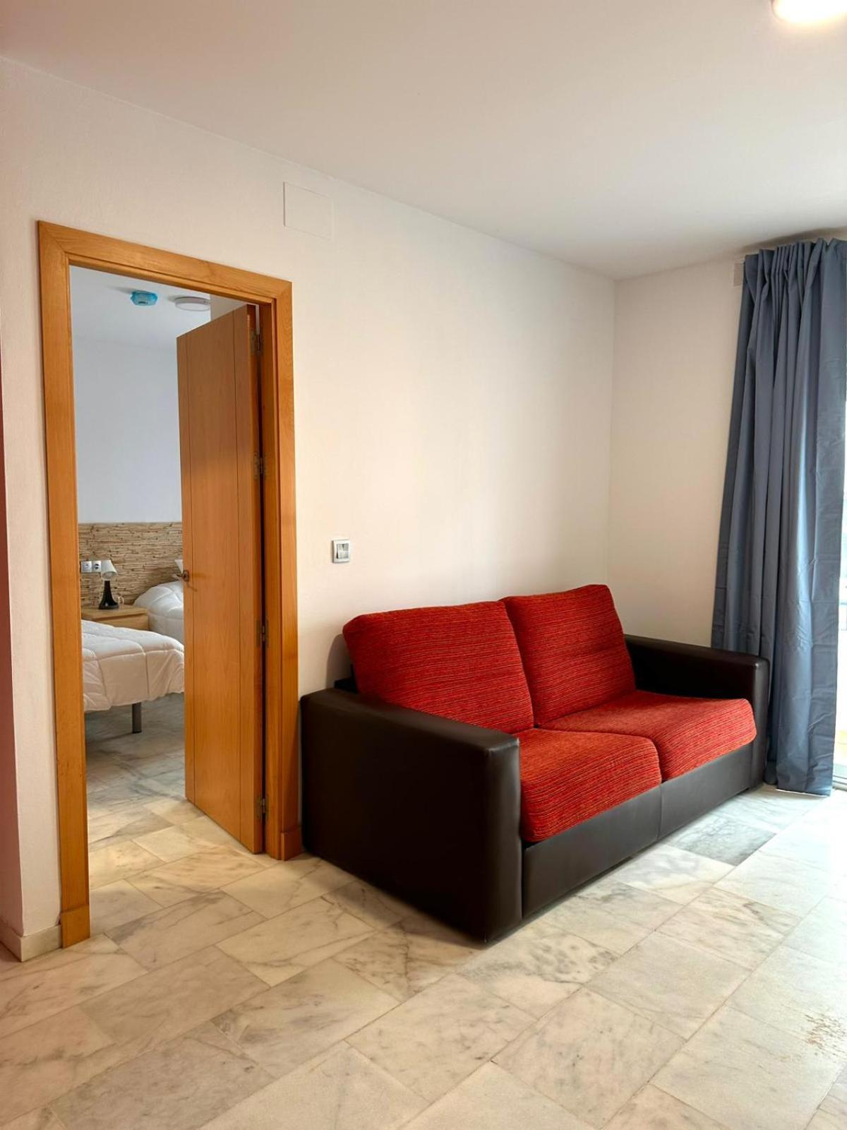 Apartahotel Dona Reyes Chipiona Ngoại thất bức ảnh
